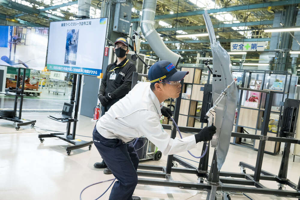 Toyota_Future of Car Manufacturing04.jpg