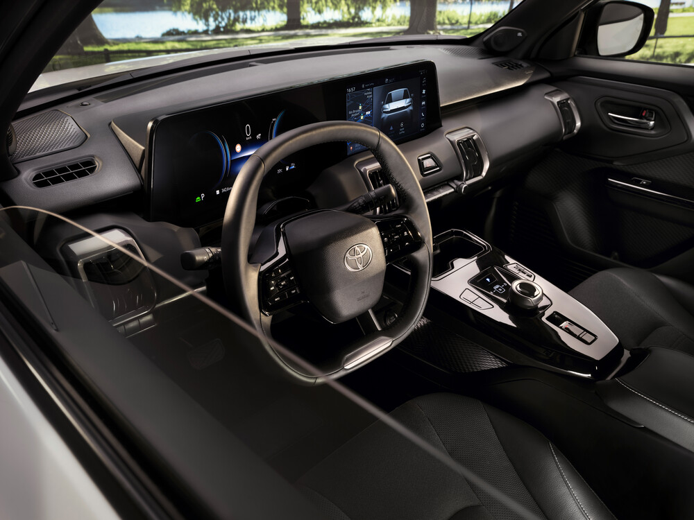 Toyota Urban Cruiser_04.jpg
