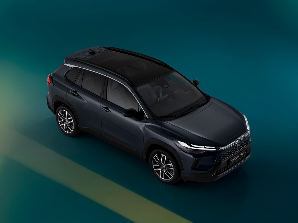 2025_Corolla Cross High Grade high_002.jpg