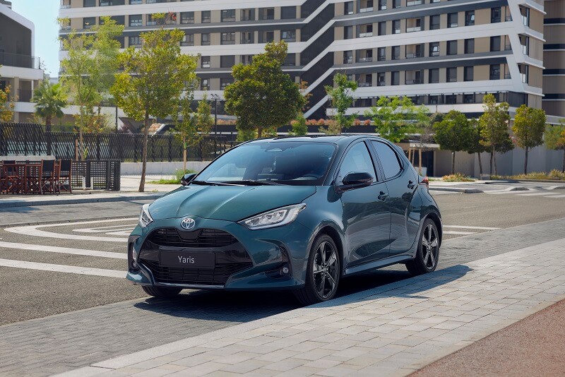 2025 TOYOTA YARIS.jpg