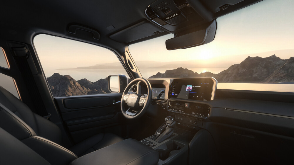 Toyota Land Cruiser 250-009.jpg