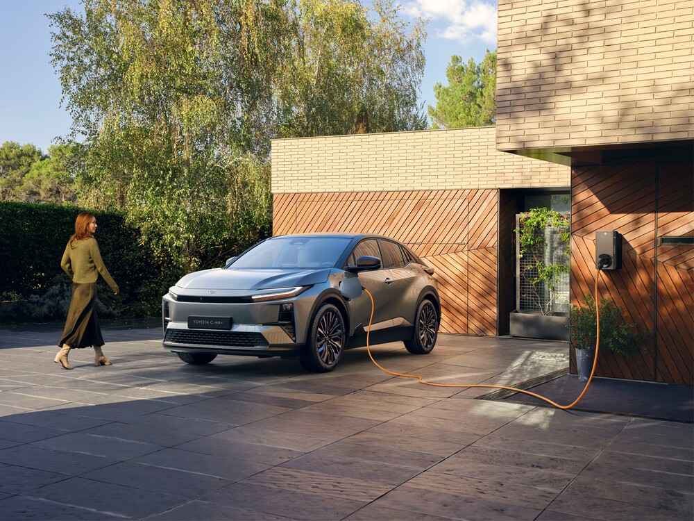 csuv0004a_251.jpg